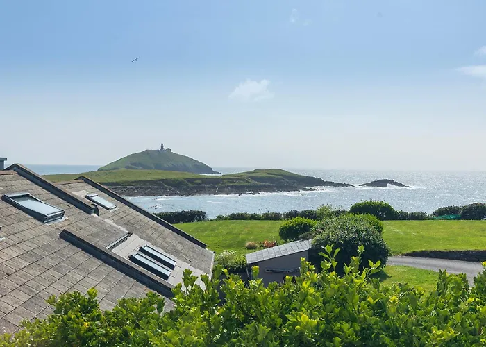 Salty Dog Restaurant, Pub & Guesthouse