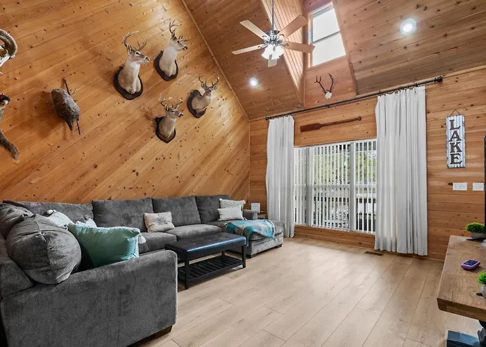 Serenity Pointe Lake House