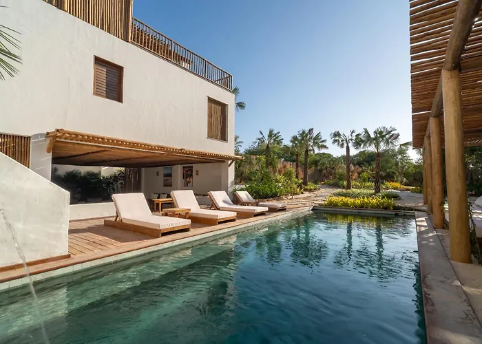Villa Tapi