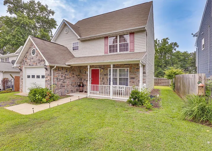 1 Mi To Colonial Beach Boardwalk! Cozy Family Home