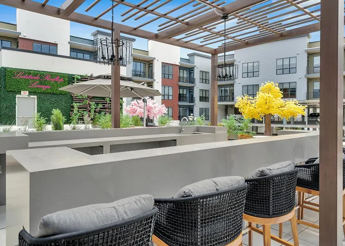 Latitude Apartments