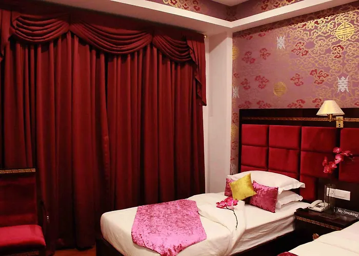 33 Soksoom Centre For Well-Being & Happinesss - Boutique Hotel