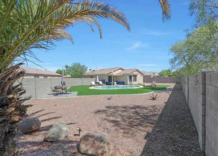 Peoria Paradise Pool Sports Complex Family Friendly