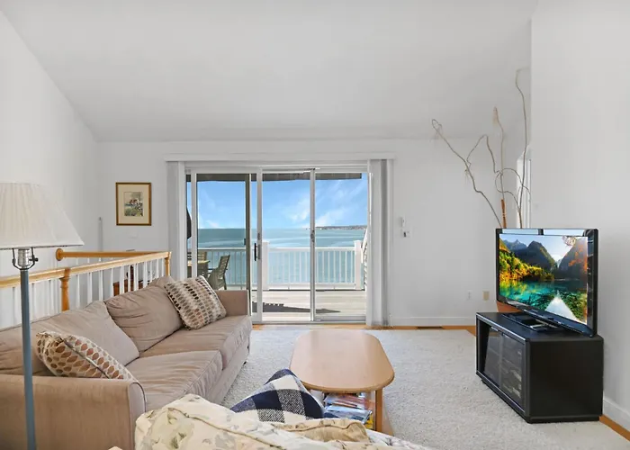 3Br Oceanfront On Nubble Cliffs