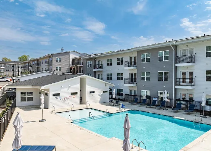 Landing Apartments - Emery Villages