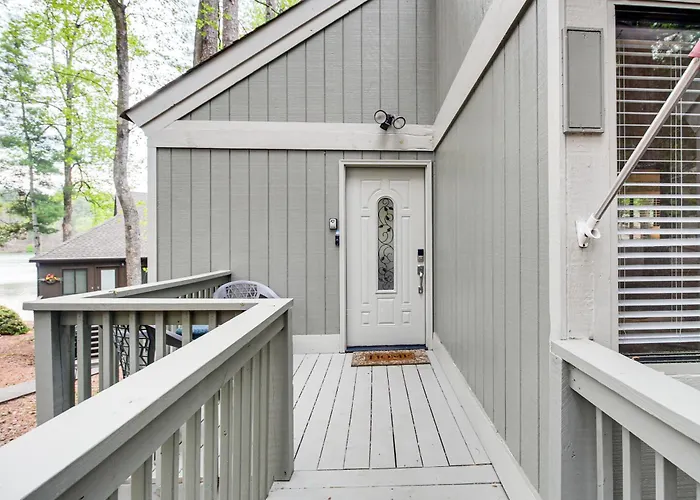 Lake & Golf Course Views: Big Canoe Home W/ Deck!
