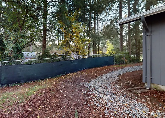 Port Orchard Retreat