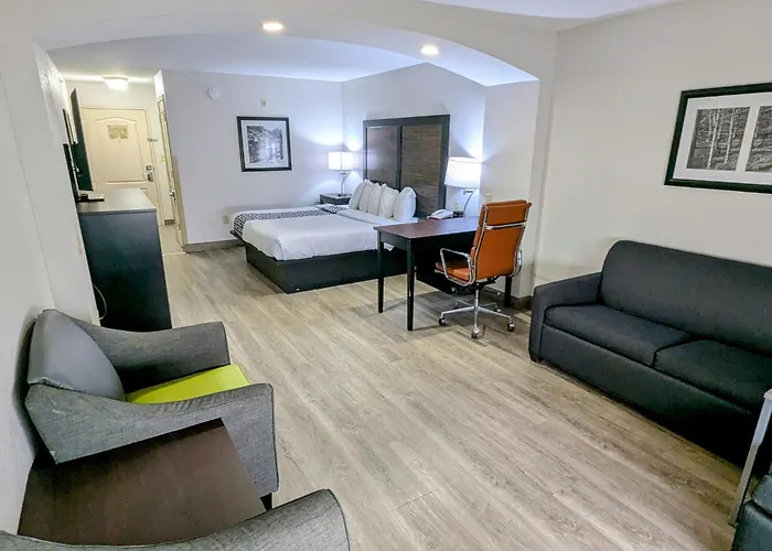 La Quinta By Wyndham Prattville