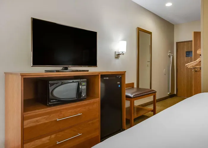 Comfort Inn Millersburg