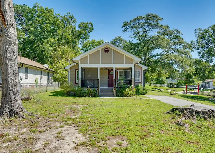 Steps To Playground: Family Home In Douglasville!