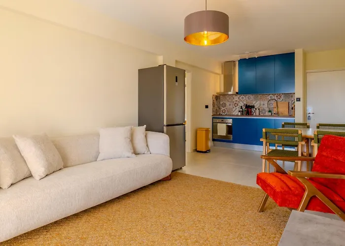 Seaview Apartment Newly Renovated To High Quality