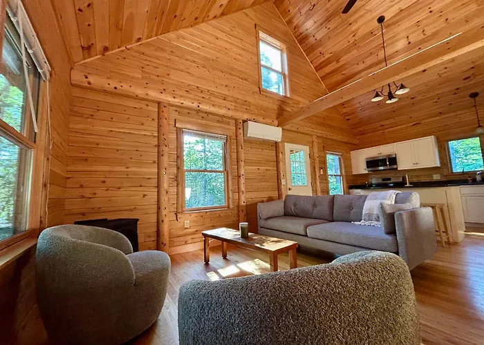 Casco Cabin Freeport