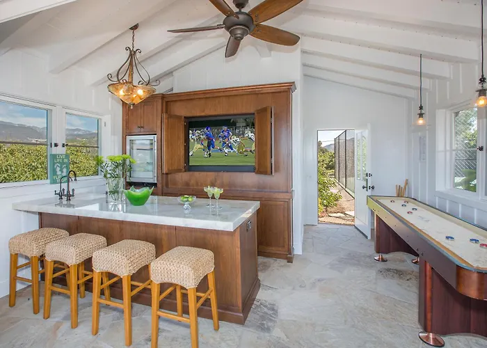 Bella Vista By Paradise Retreats