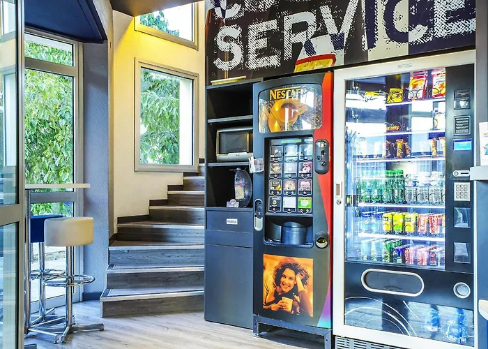 Ibis Budget Aubagne Paluds Agora