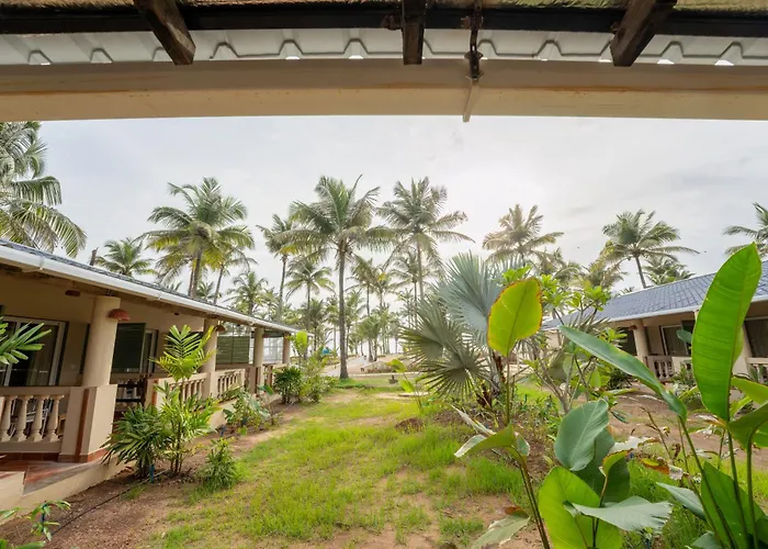 C Roque Beach Resort