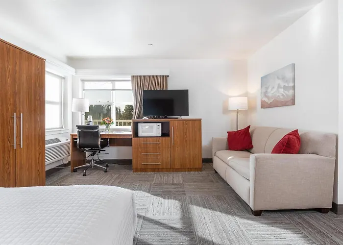 Marshall Suites Bainbridge Island, Surestay Collection By BW