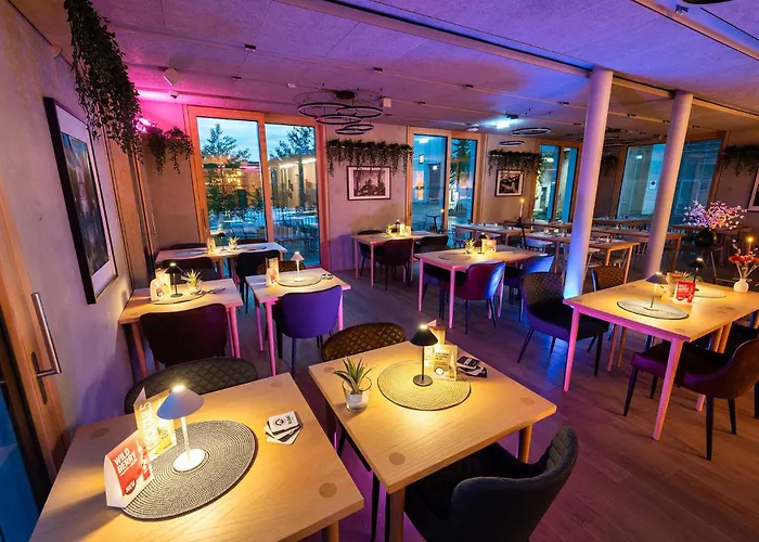 Hotel Bergamo Modern & Zentral In Ludwigsburg 24H Check In 3 Min Zum Schloss Nachhaltiges Hotel In Holzbauweise
