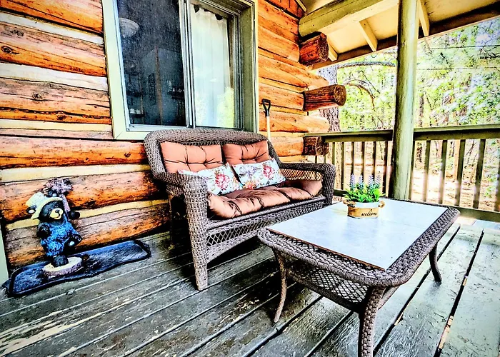 Charming Log Cabin In Tall Pines W Large Deck