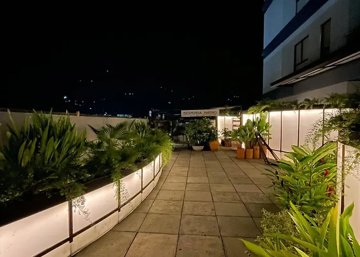 Fr Hotel