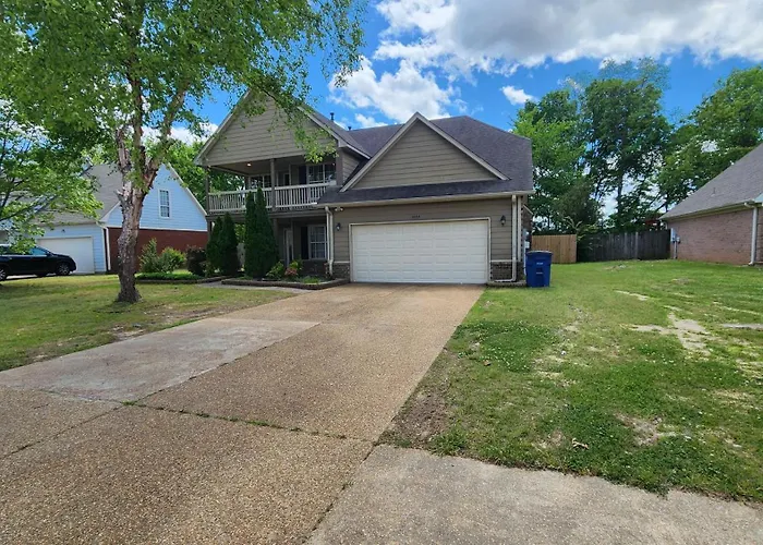 Spacious, State Line, Private Pool With King Beds