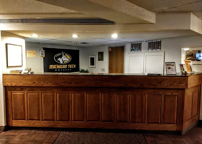 Hampton Inn & Suites Houghton