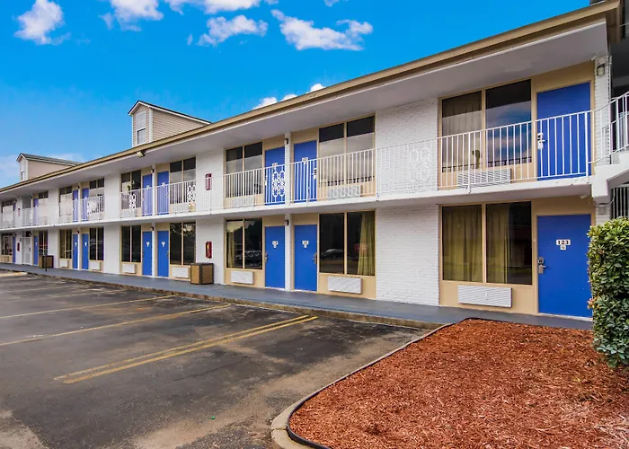 Motel-6 Lagrange Ga