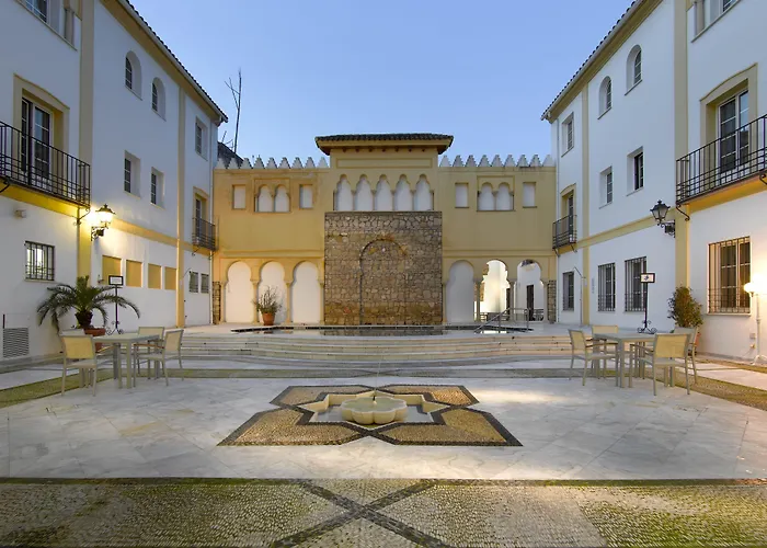 Hotel Macià Alfaros
