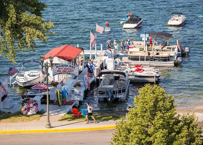 Harbor Shores On Lake Geneva