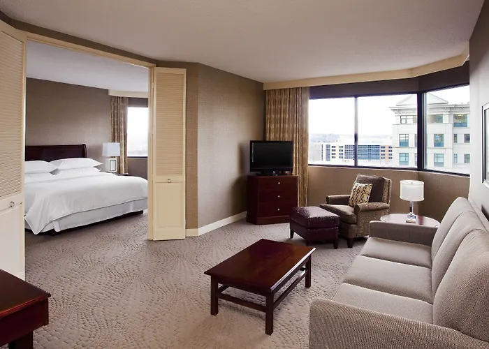 Sheraton Suites Wilmington Downtown