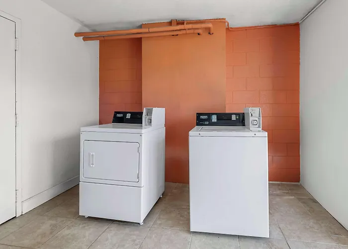 Americas Best Value Inn Hamilton