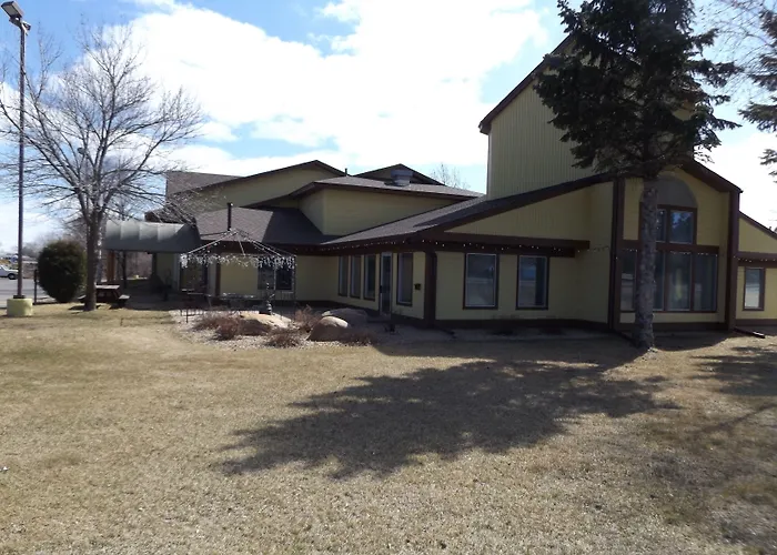 Nisswa Inn And Suites