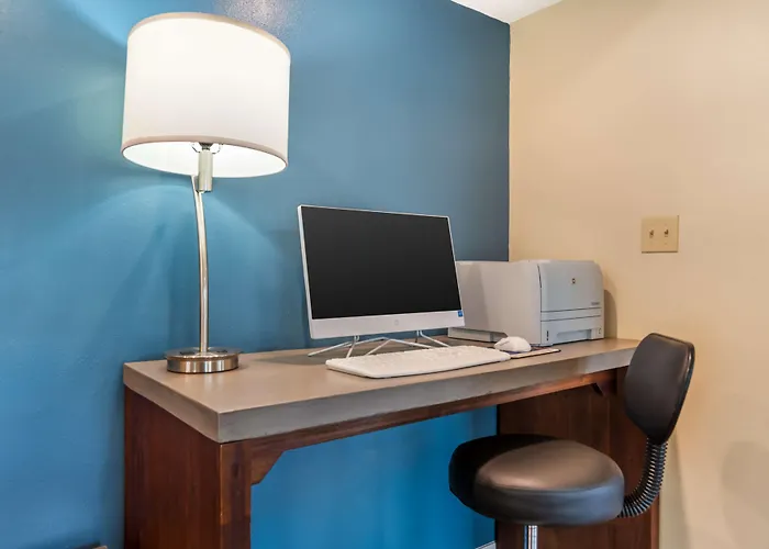 Best Western Oak Manor