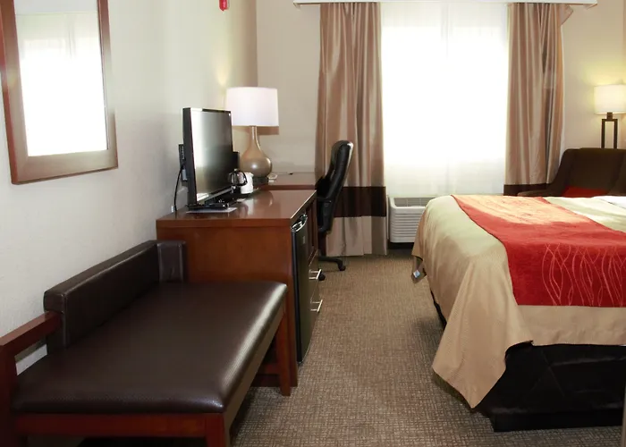 Comfort Inn Medford North