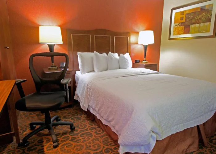 Hampton Inn Norfolk/Chesapeake - Greenbrier Area