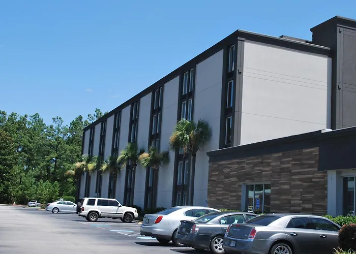 Wyndham Garden Summerville