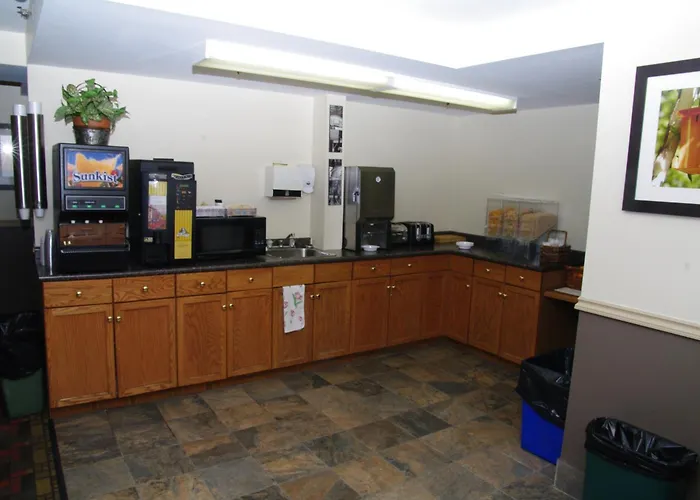 Thompson'S Best Value Inn & Suites