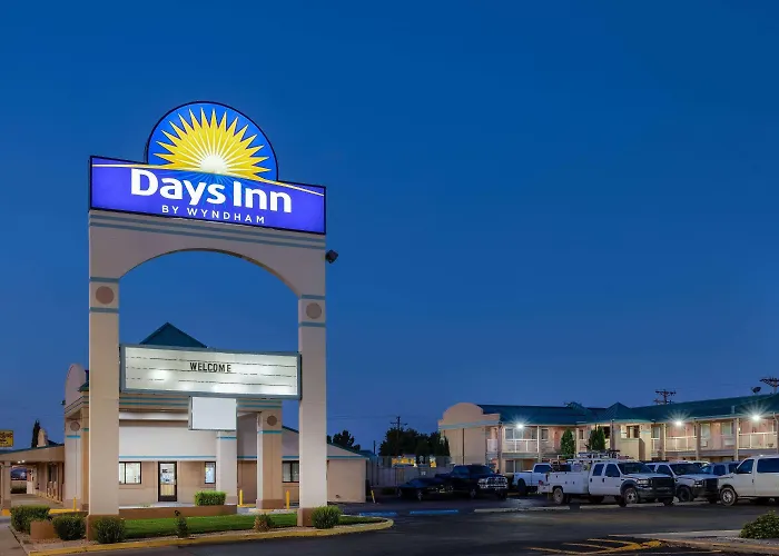 Days Inn By Wyndham Roswell