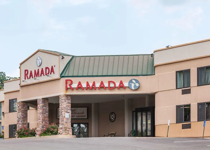 Ramada By Wyndham Newburgh/West Point