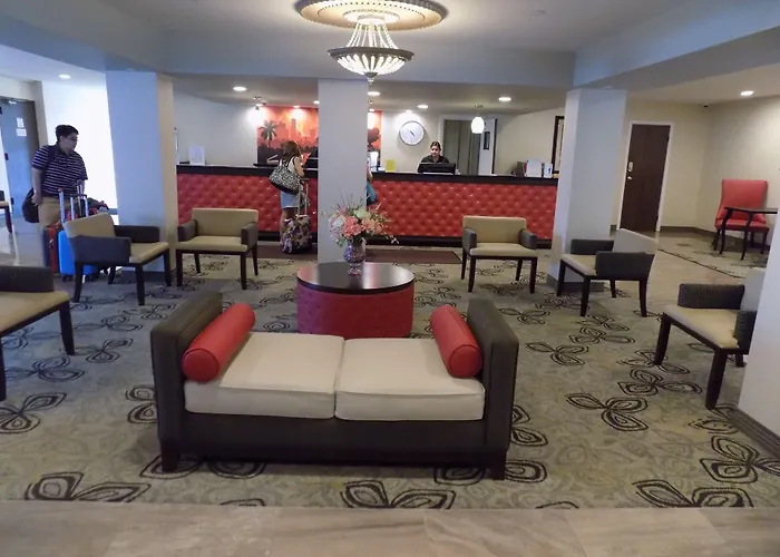 Ramada By Wyndham Burbank Airport