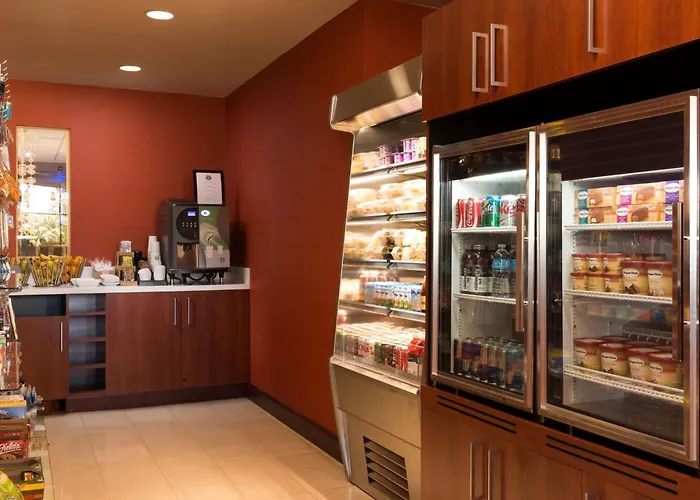 Hilton San Francisco Airport Bayfront - No Resort Fee