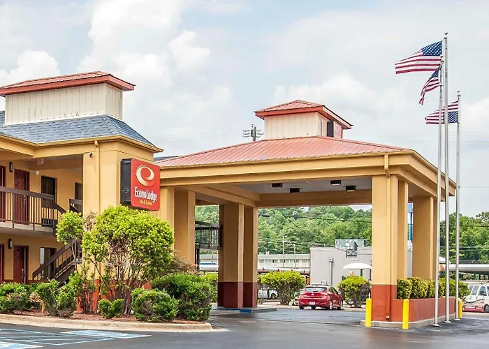 Econo Lodge Inn & Suites Tuscaloosa I-20