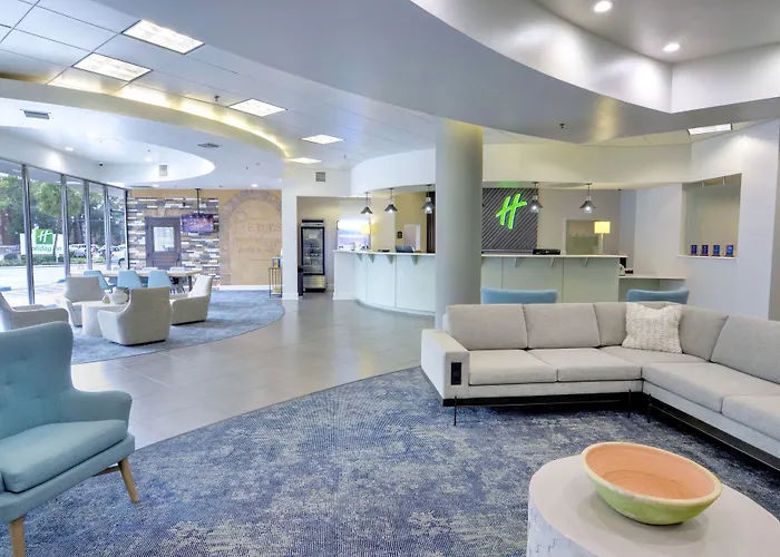 Holiday Inn Gainesville-University Center By Ihg