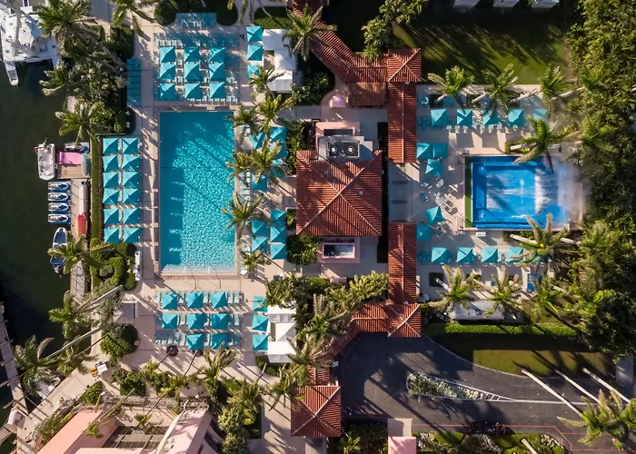 Cloister At The Boca Raton