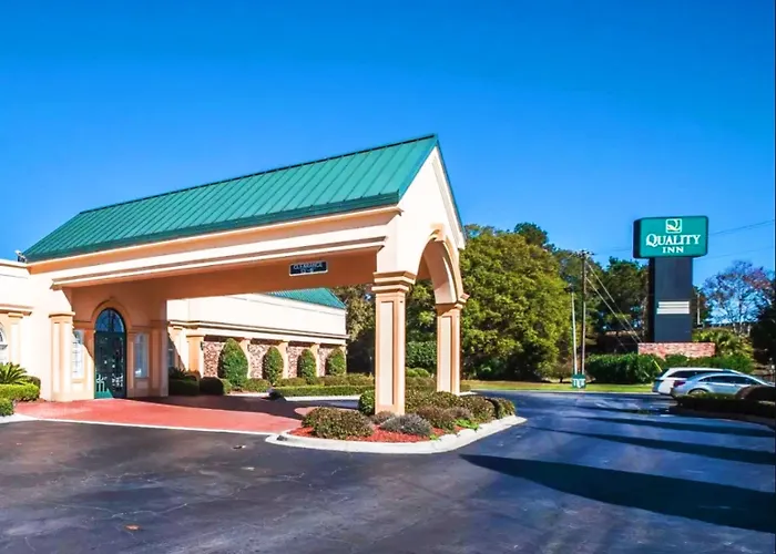 Quality Inn Richmond Hill - Savannah I-95