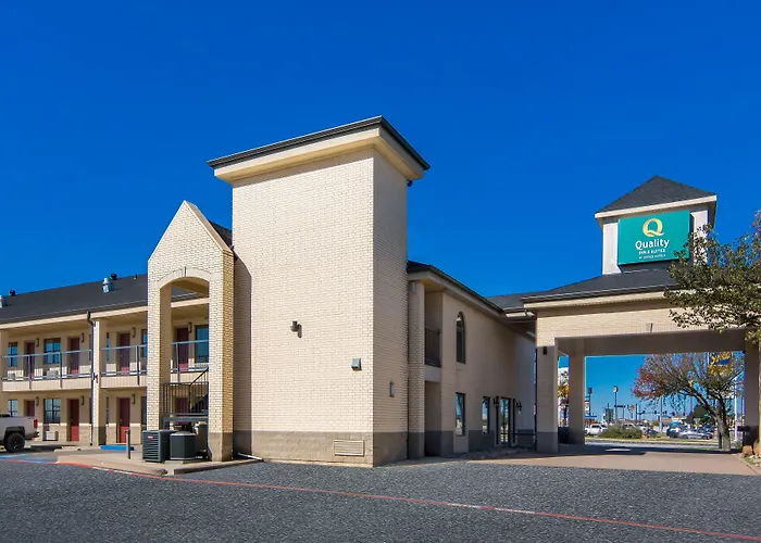 Quality Inn & Suites Weatherford