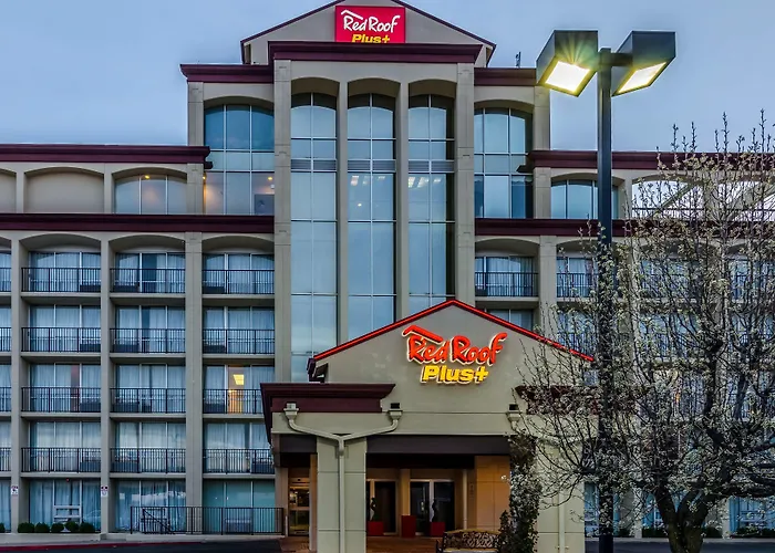 Red Roof Inn Plus+ Wichita East