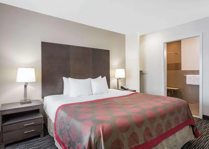 Ramada By Wyndham Monterey