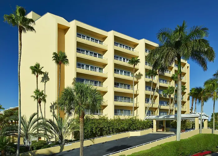Edgewater Beach Hotel