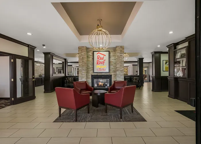 Red Roof Inn PLUS+&Suites Knoxville West - Cedar Bluff