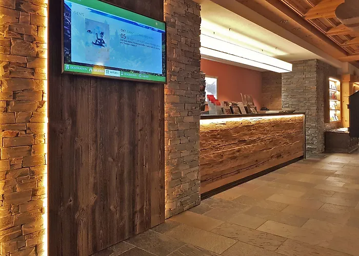 Mountain Plaza Hotel